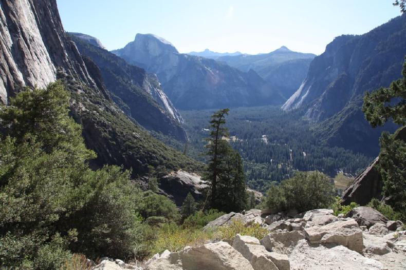 Upper Yosemite Fall walk